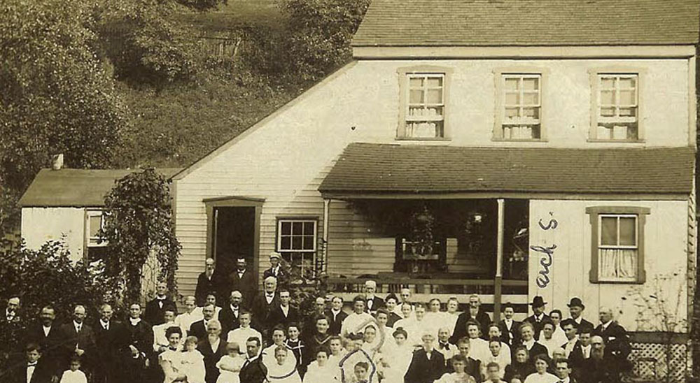 Zimri and Maria Burgess Farquhar 50th Wedding Anniversary, Closeup House