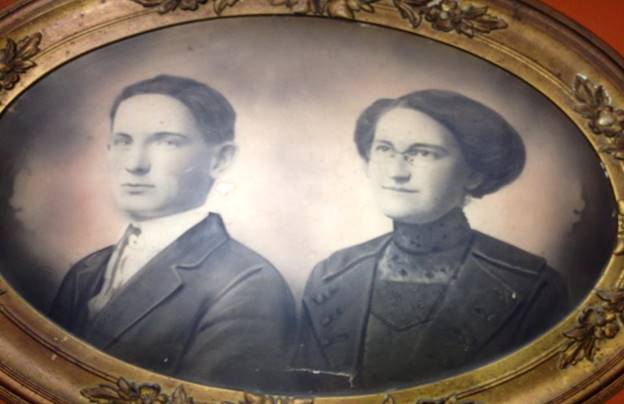 katherine clapper garris and brother.jpg