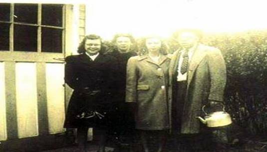 Louise marbaker gould, Aunt Gladys Arlene, and Uncle Oscar.jpg