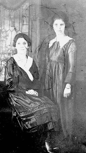 florence nellie Marbaker daughters of James.jpg