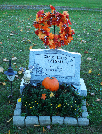 Yatsko gravestone