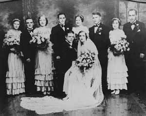 Small version of Wedding picture of Walker Henry McCartney and Pauline Julia Fischer, 1933