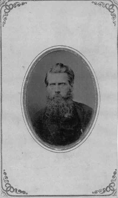 Unknown Man with full beard shown in tintype